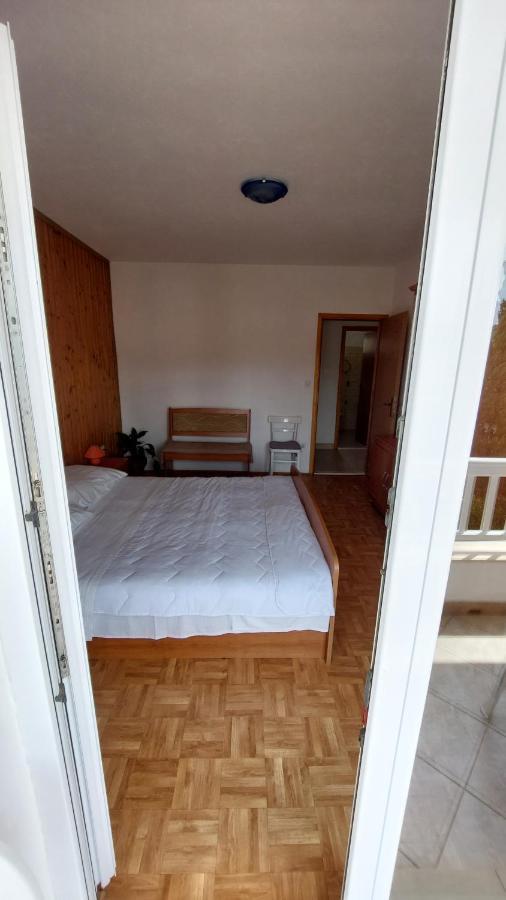 Apartments Julija Хвар Экстерьер фото