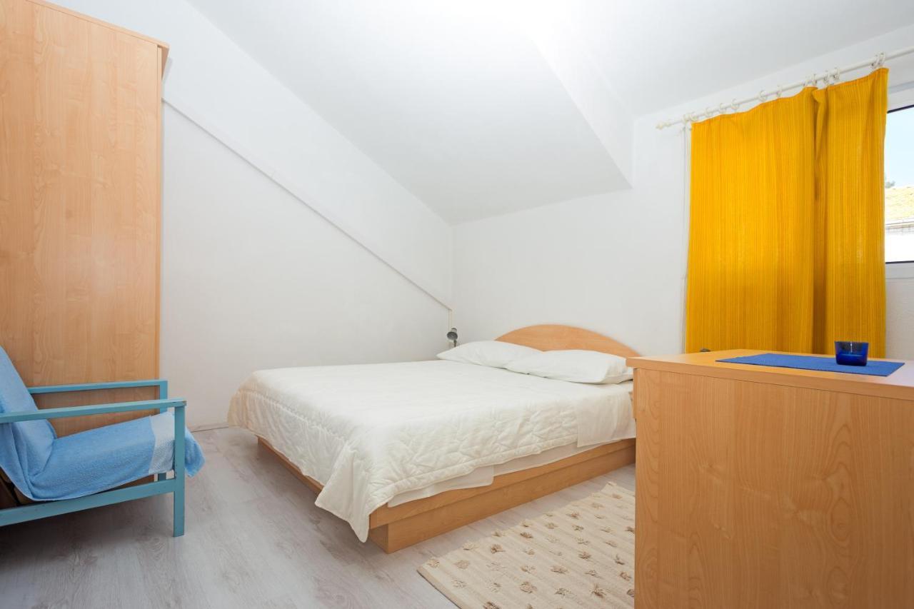 Apartments Julija Хвар Экстерьер фото