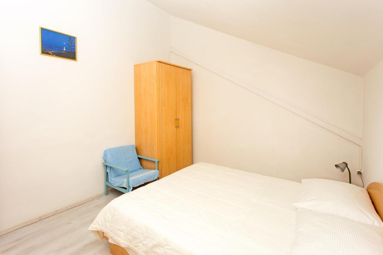 Apartments Julija Хвар Экстерьер фото